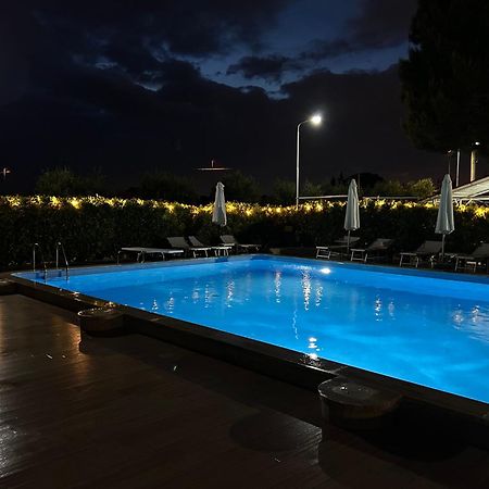 Residence Sunbeam Лепорано Экстерьер фото